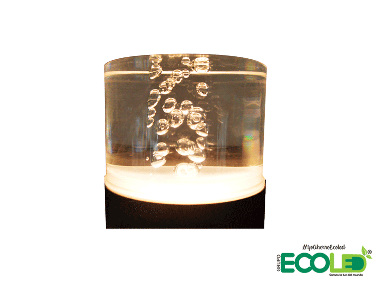 Aplique exterior burbujas fondo blanco